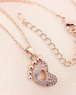 Collier Pied De Bébé Avec cœur